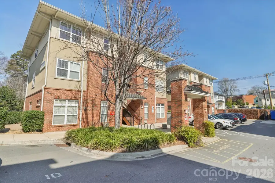 1308 Kenilworth Avenue #432, Charlotte, NC 28203 - #3