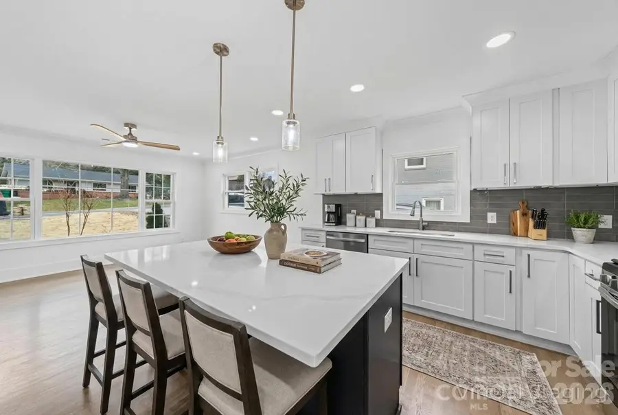 6521 Highwood Place, Charlotte, NC 28210 - #3