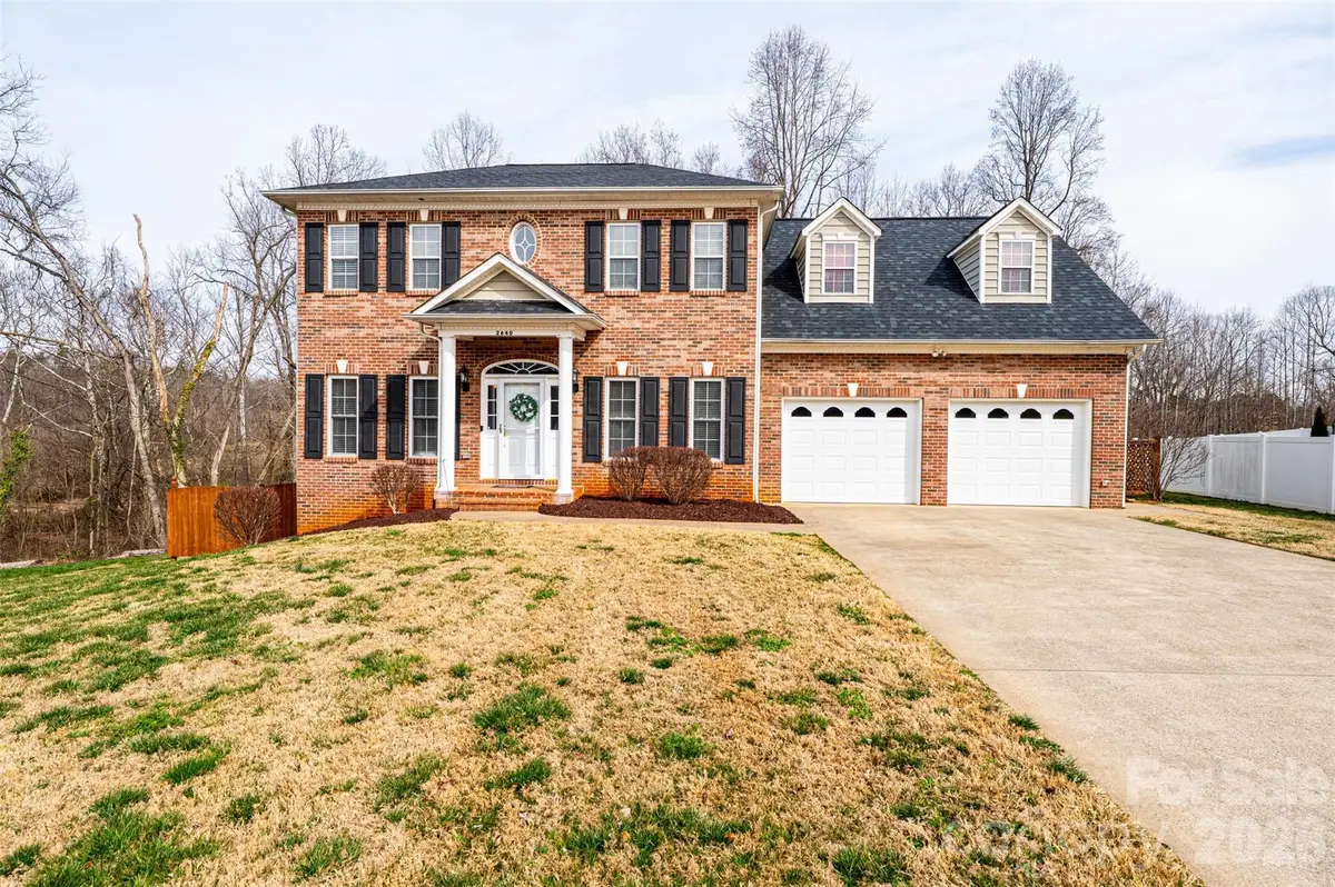 2640 Ironwood Drive, Hickory, NC 28602 - #1