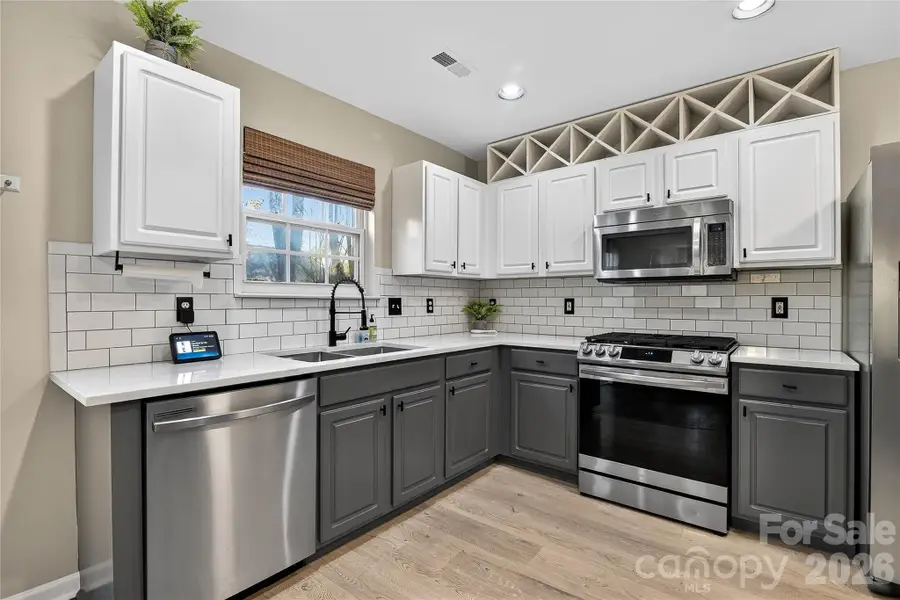 8704 Laurel Run Drive, Charlotte, NC 28269 - #2