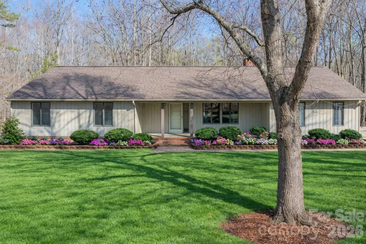 682 Cecil Street, Thomasville, NC 27360 - #1