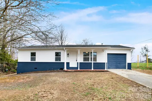 1801 Highland Avenue, Morganton, NC 28655