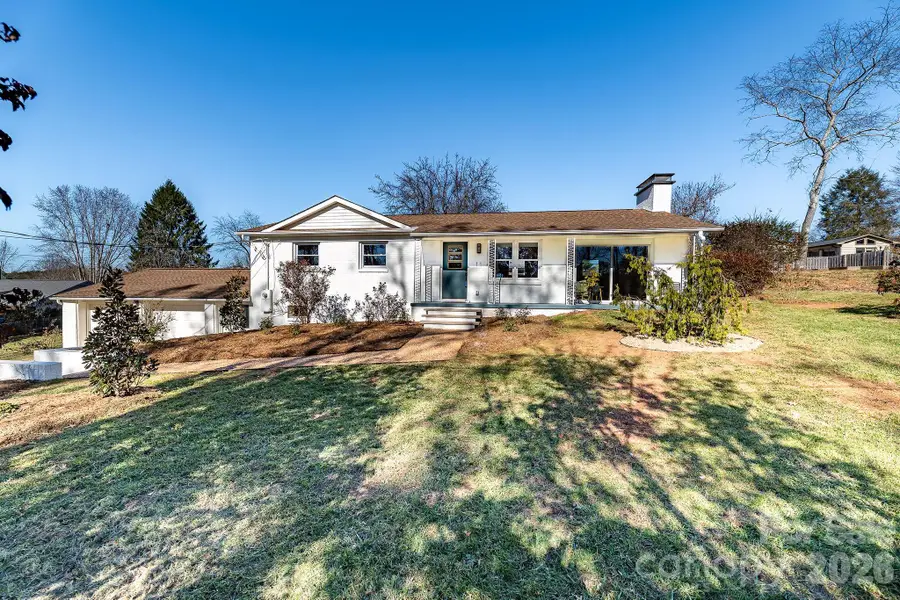 11 Clinton Street, Weaverville, NC 28787 - #2