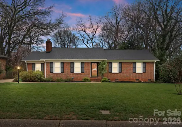 830 Faircrest Drive, Charlotte, NC 28210