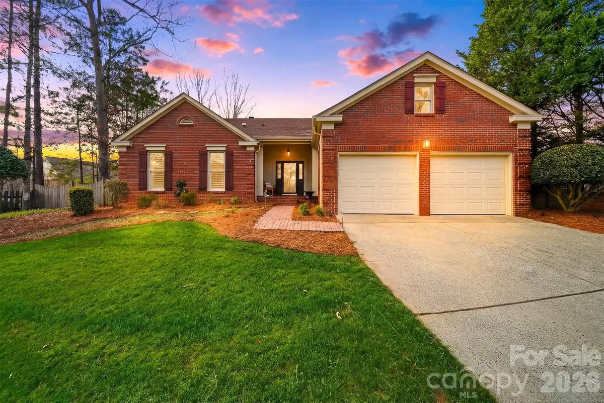 609 Fredricksburg Road, Matthews, NC 28105 - #1