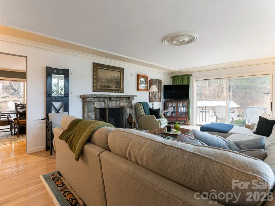 29 Longue Vue Lane, Canton, NC 28716 - #3