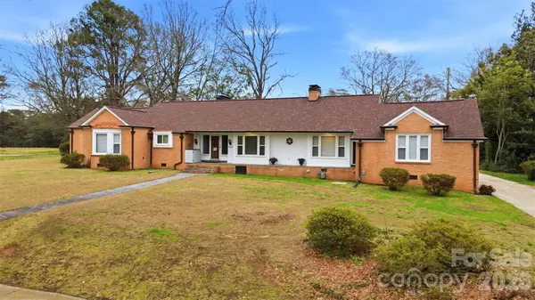 2637 Armstrong Circle, Gastonia, NC 28054