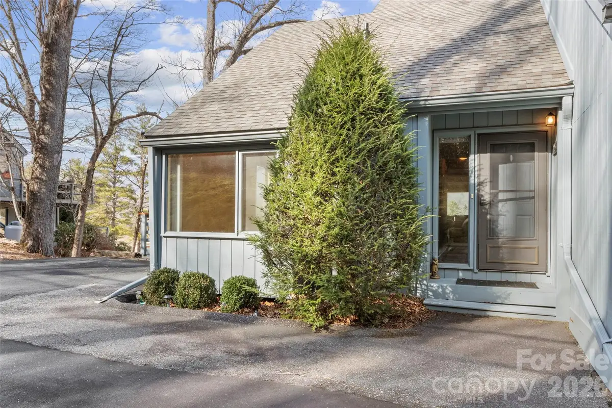 125 Townhouse Drive, Burnsville, NC 28714 - #1