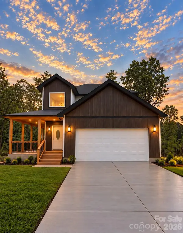 541 Crowell Avenue, Statesville, NC 28677