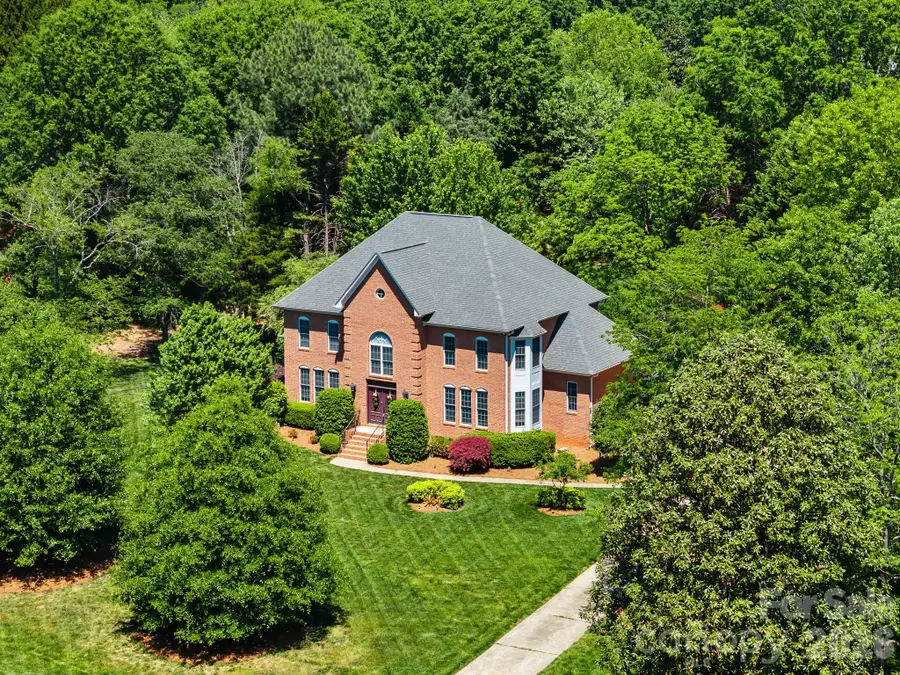 6119 Highview Road, Matthews, NC 28104 - #2