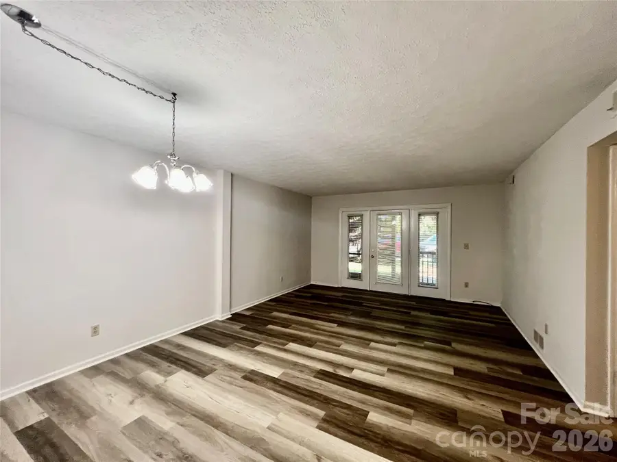 427 6th Avenue W #A-2, Hendersonville, NC 28739 - #3