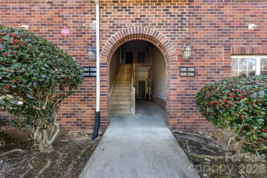 2566 Carya Pond Lane, Charlotte, NC 28212 - #2