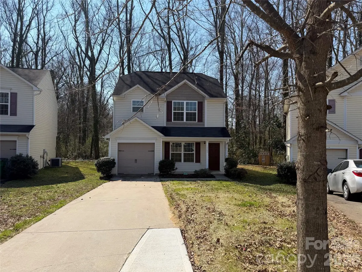 1240 Pinehaven Court, Charlotte, NC 28215 - #1