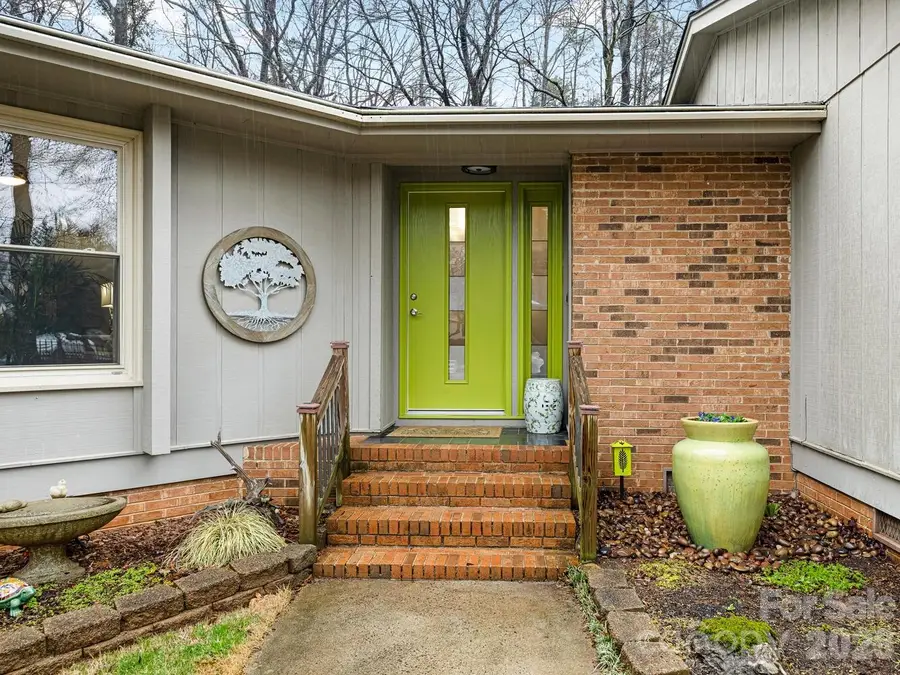 7801 Meadowview Lane, Charlotte, NC 28270 - #3