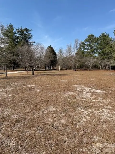 855 Monarch Place, Kershaw, SC 29067 - #3