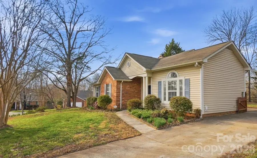 3401 Catskill Drive, Matthews, NC 28105 - #2