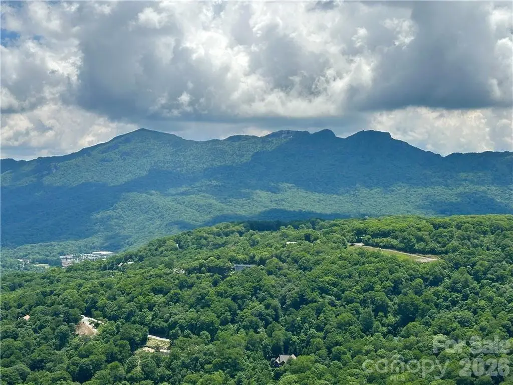 303 Sugar Top Drive #2718, Sugar Mountain, NC 28604 - #1