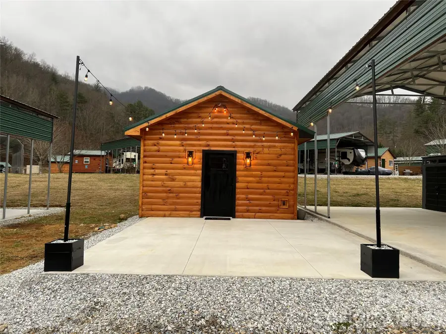 415 Hyde Road #24, Stecoah, NC 28771 - #2