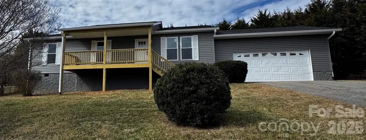 22 Sydney Lane, Asheville, NC 28806 - #1