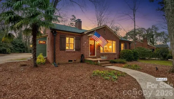 2905 Clover Road, Charlotte, NC 28211