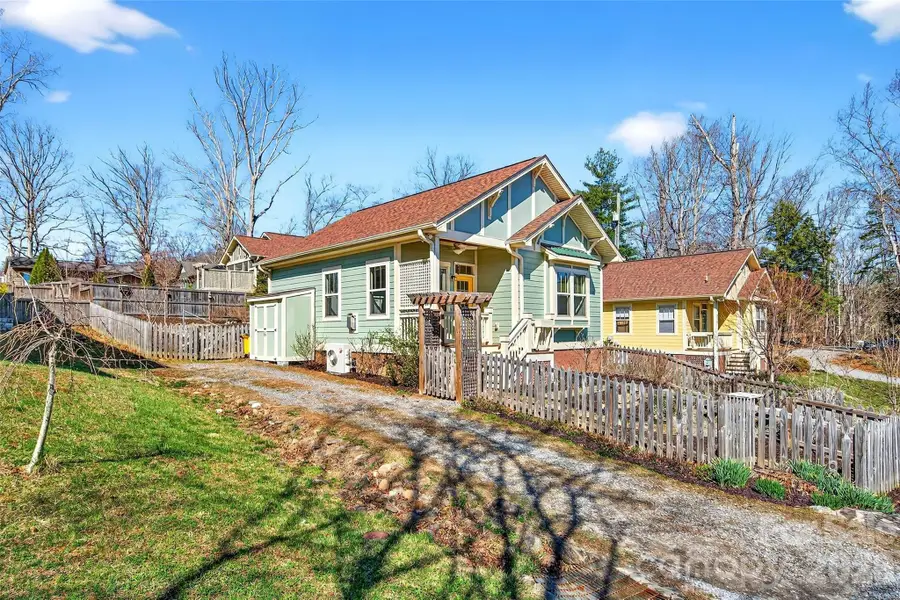 311 Lake Oak Drive, Black Mountain, NC 28711 - #2