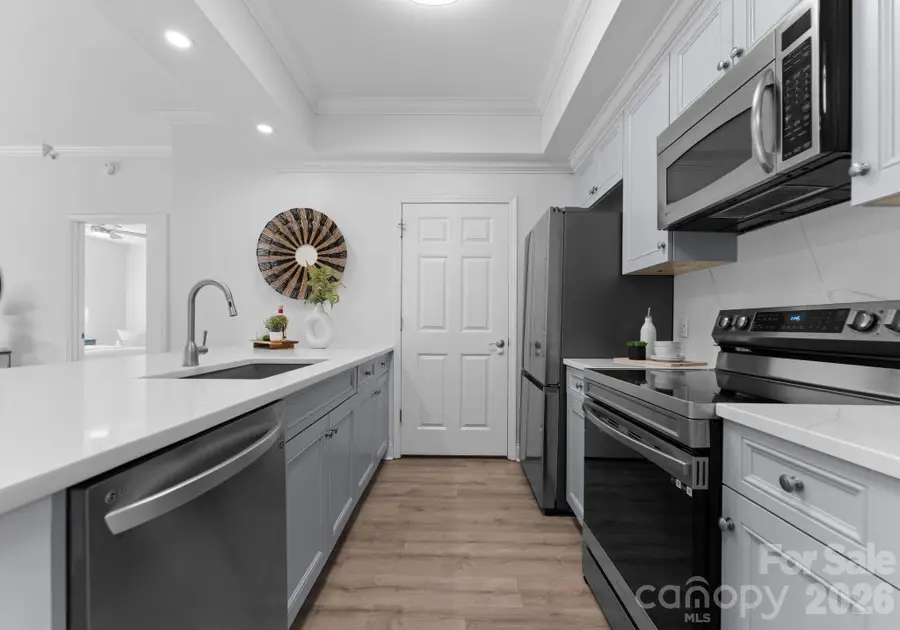 300 W 5th Street W #509, Charlotte, NC 28202 - #2
