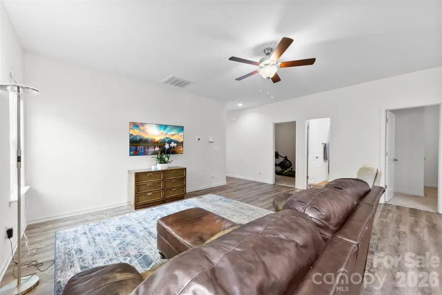 104 E Louisiana Avenue, Bessemer City, NC 28016 - #3