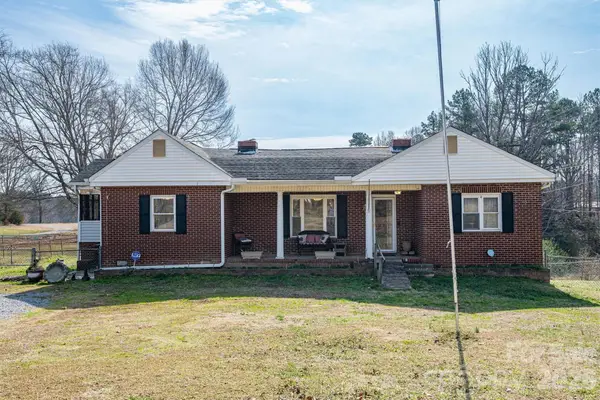 3325 Fairview Drive, Gastonia, NC 28052