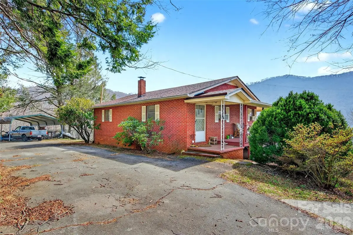 1306 Fork Mountain Road, Bakersville, NC 28705 - #1