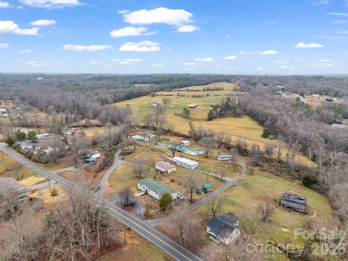 827 Old Henrietta Road, Forest City, NC 28043 - #1