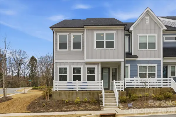 118 Berkeley Avenue #A, Mooresville, NC 28117