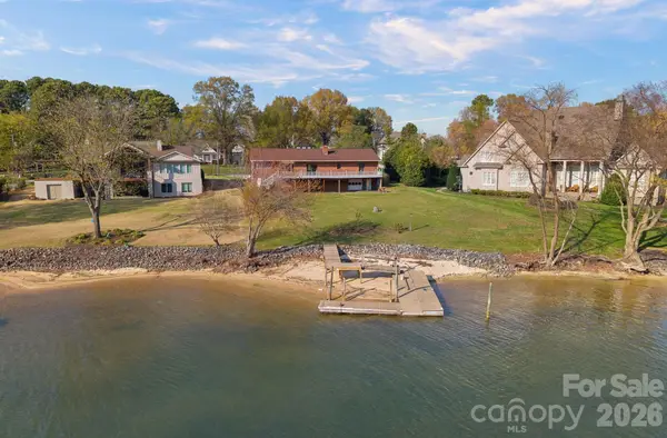 18726 Bluff Point Road, Cornelius, NC 28031