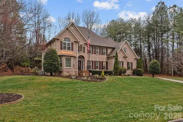 7717 Cottonwood Drive, Denver, NC 28037