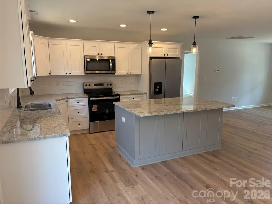 326 S Greenbriar Road, Statesville, NC 28625 - #3