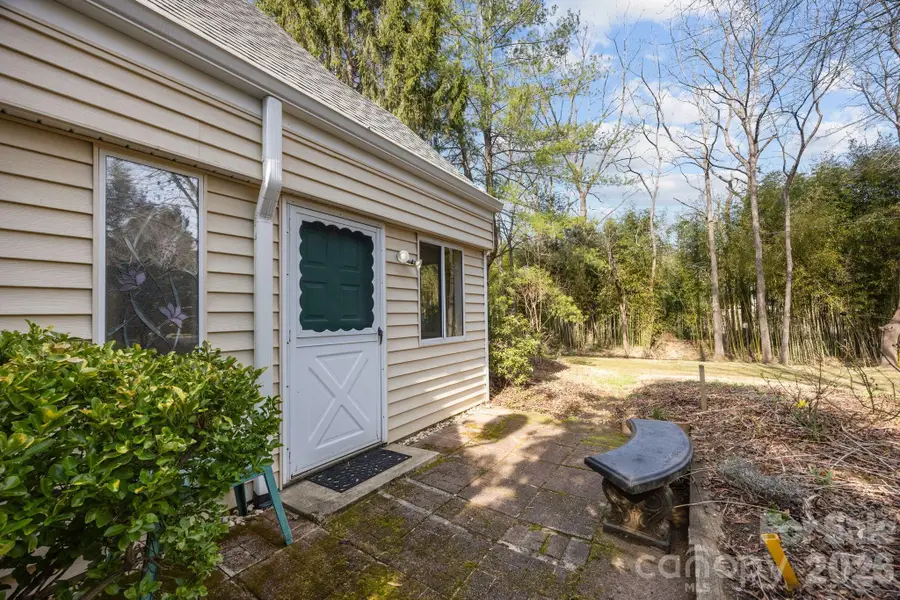 11 Stuart Circle, Asheville, NC 28804 - #3