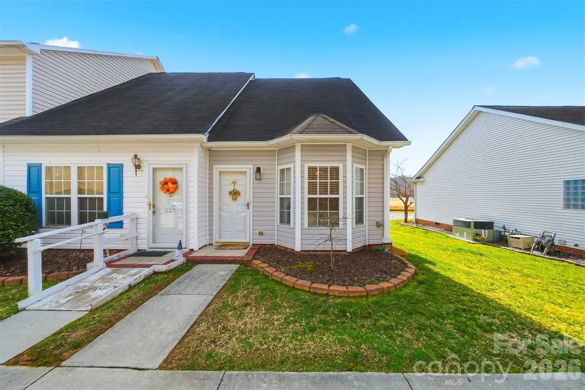 229 Linkside Court Se, Lenoir, NC 28645 - #1