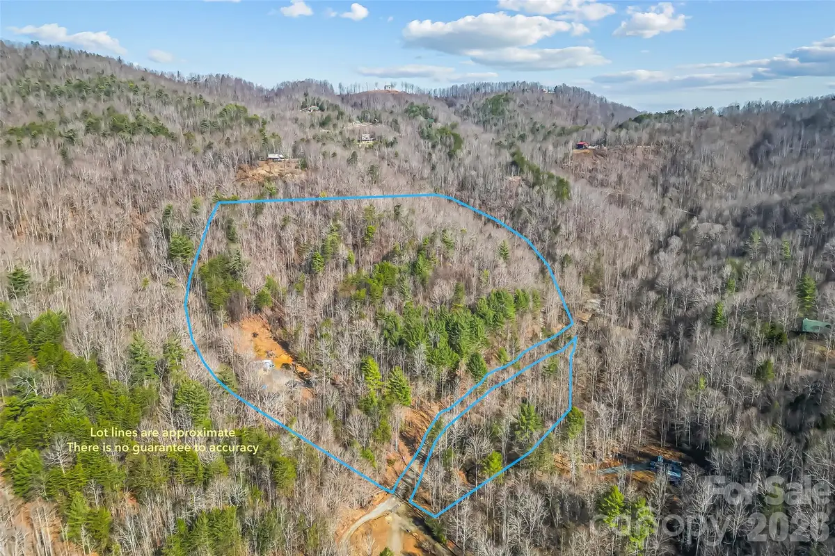 3448 Valley Drive, Lenoir, NC 28645 - #1