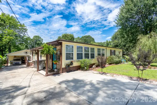 2003 Plaza Avenue, Kannapolis, NC 28081