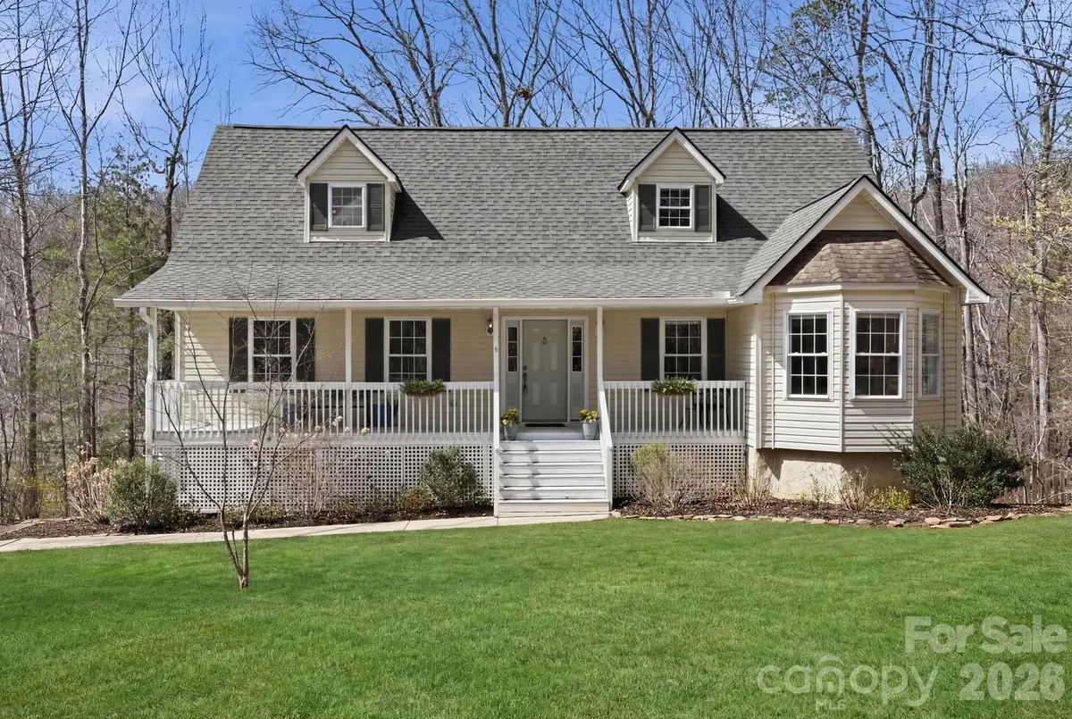 8 Fiver Lane, Asheville, NC 28803 - #1