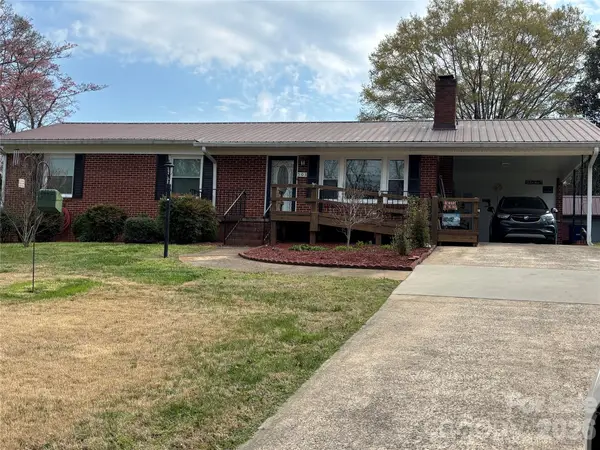 503 9th Avenue Sw, Conover, NC 28613