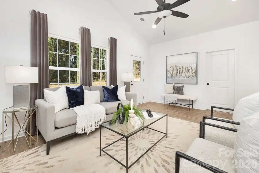 528 W Todd Lane, Charlotte, NC 28208 - #2