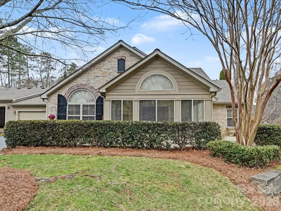 2804 Polo Club Boulevard, Matthews, NC 28105 - #2