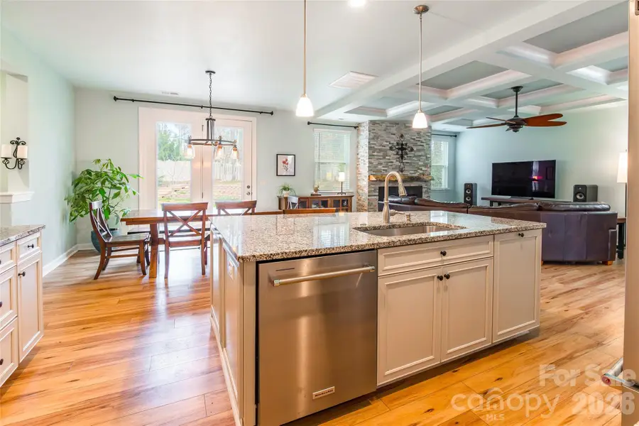 15319 Red Canoe Way, Charlotte, NC 28278 - #2