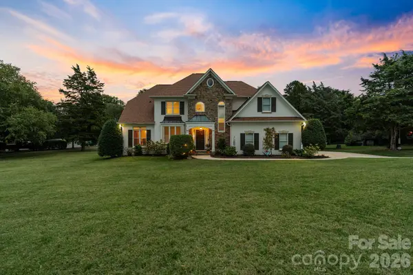 21216 Norman Shores Drive, Cornelius, NC 28031