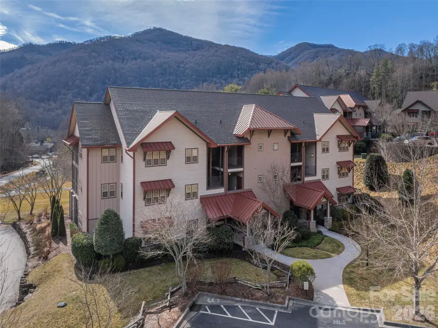 1650 Country Club Drive #C302, Maggie Valley, NC 28751 - #3