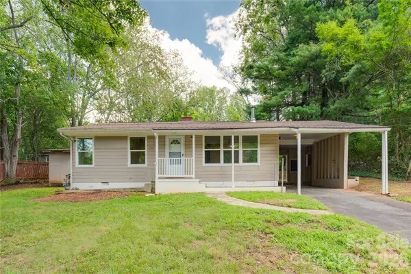 49 First Street, Asheville, NC 28803