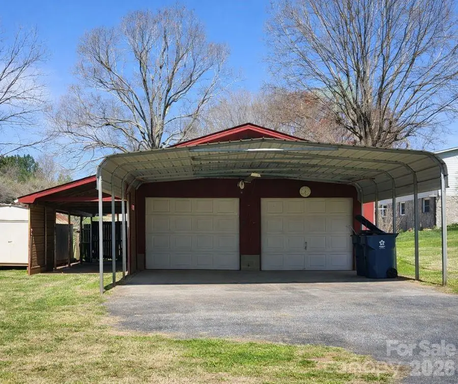 3361 S Us 321 Highway, Newton, NC 28658 - #3