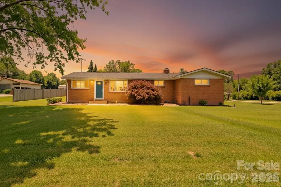 10 Moland Drive, Etowah, NC 28729 - #3