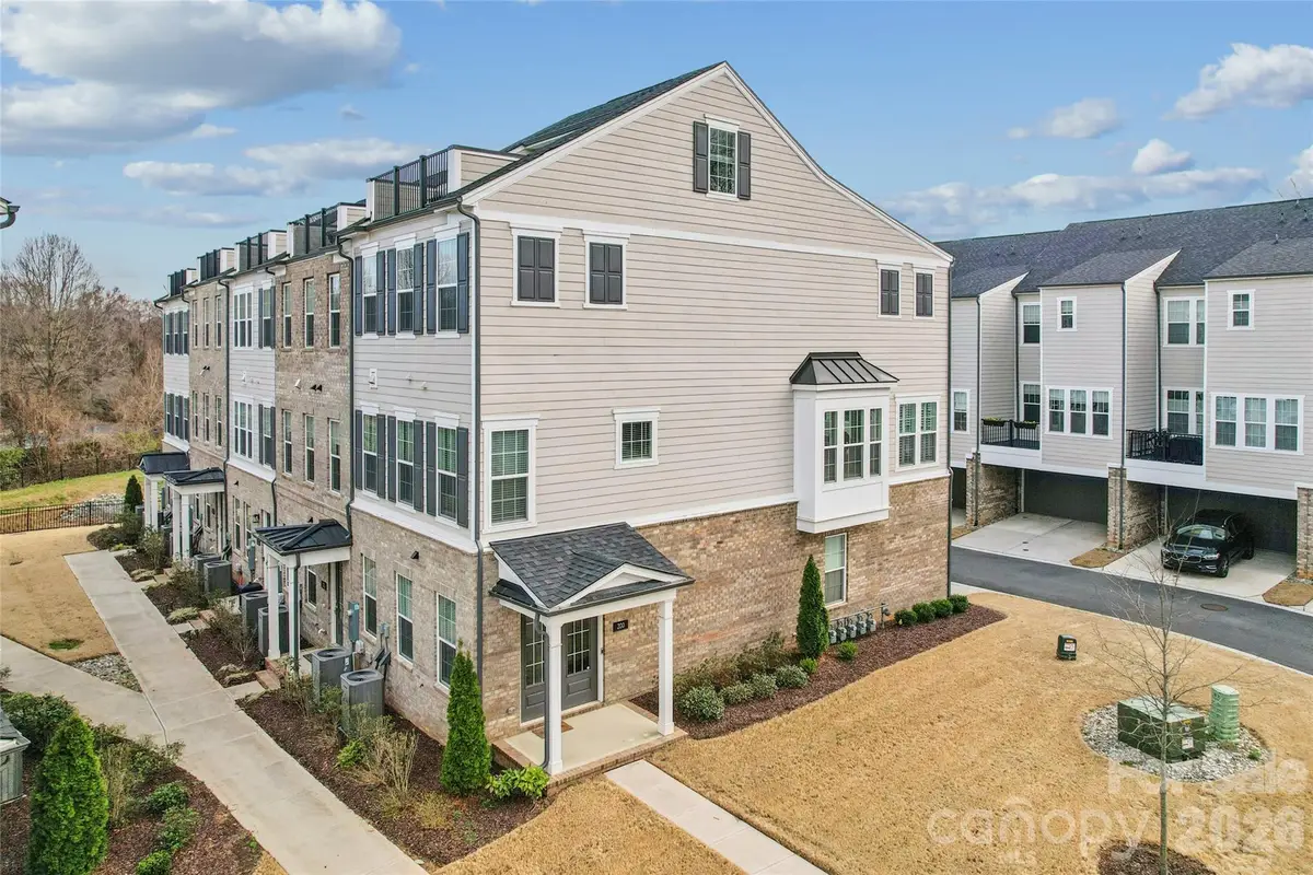 200 Emerson Avenue, Charlotte, NC 28204 - #1