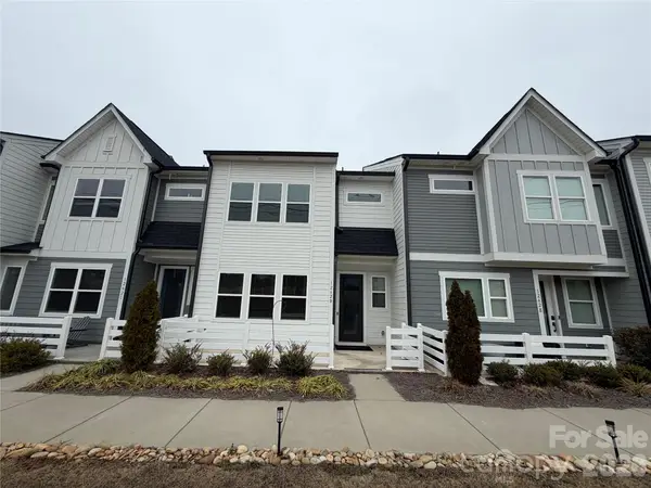 1262 Brawley School Road #D, Mooresville, NC 28117